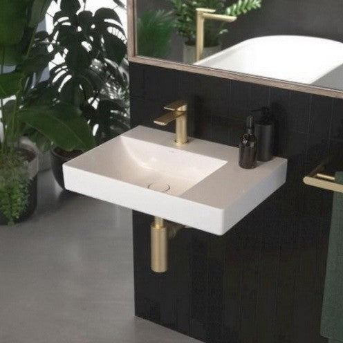THAIS Left Matt Moda - ACS Bathrooms